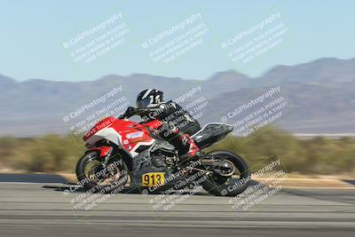 media/Oct-30-2025-Racers Edge (Thu) [[dabbdaf680]]/3-B Group/Session 4 (Turn 9 Side)/